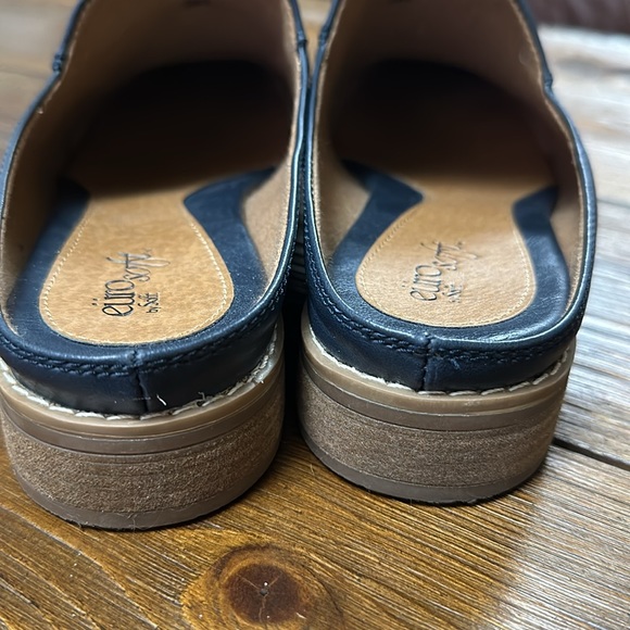 Eurosoft Miles Navy Size 9 - Picture 4 of 7